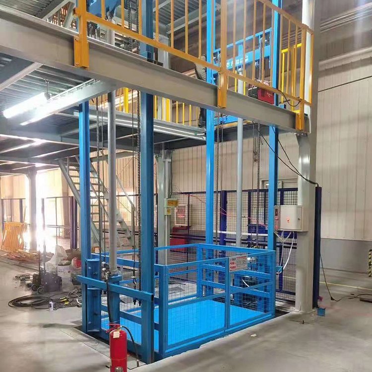 導(dǎo)軌式升降機(jī) 導(dǎo)軌式升降機(jī)